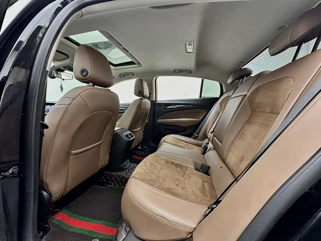 Regal 552 T Luxury