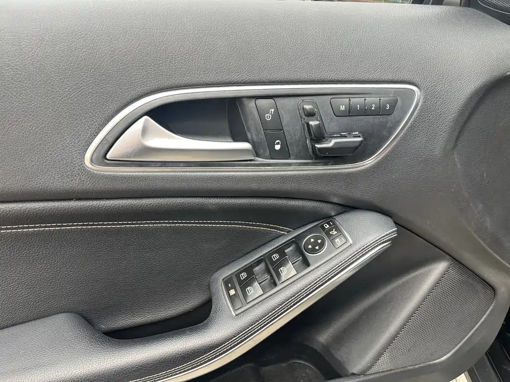 Mercedes-Benz GLA GLA 200 Dynamic