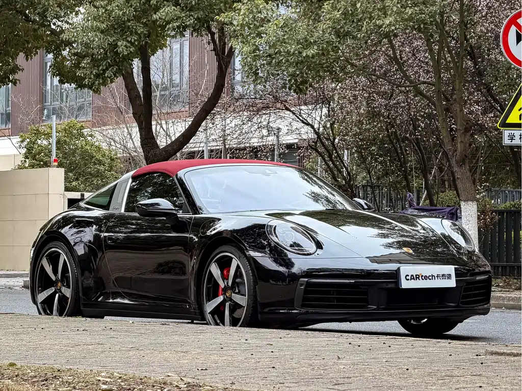 Porsche 911 Targa 4 3.0 T
