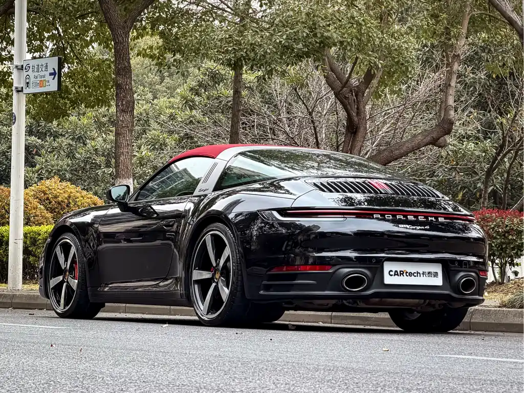 Porsche 911 Targa 4 3.0 T