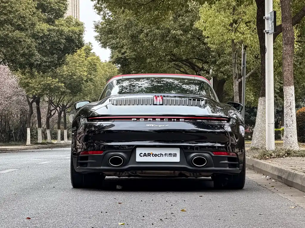 Porsche 911 Targa 4 3.0 T
