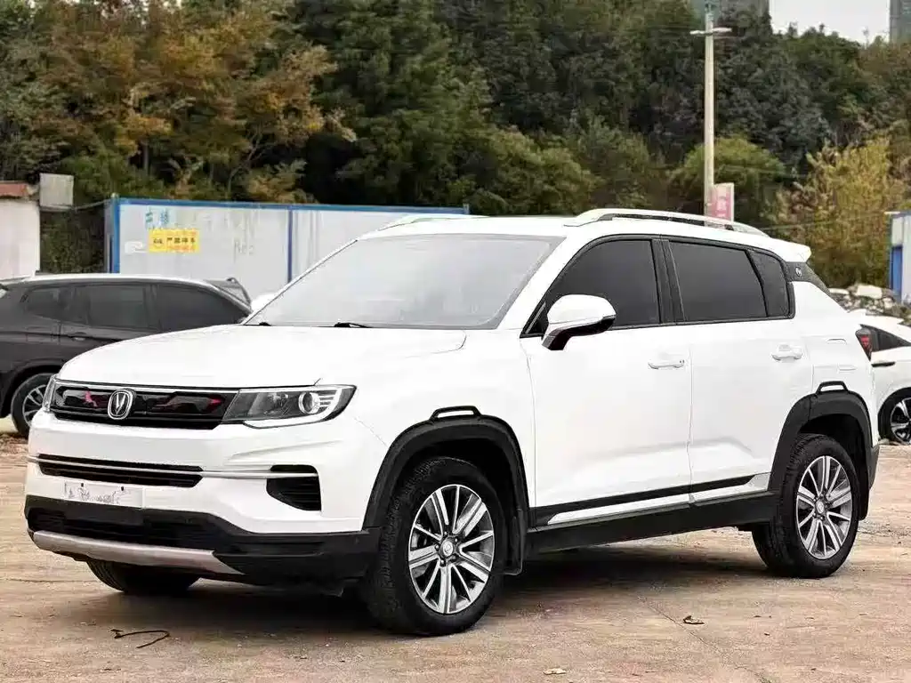 Changan CS35 PLUS 1.4 T DCT Joy Connect Blue Whale