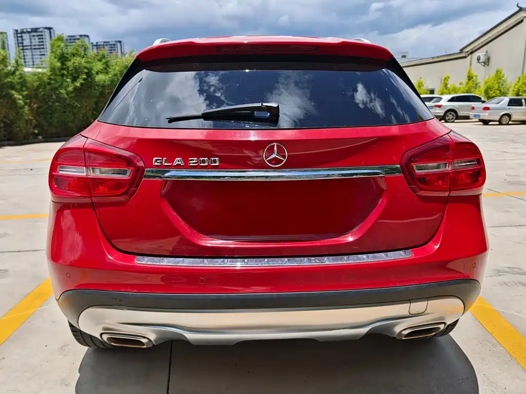 Mercedes-Benz GLA GLA 200 Fashion