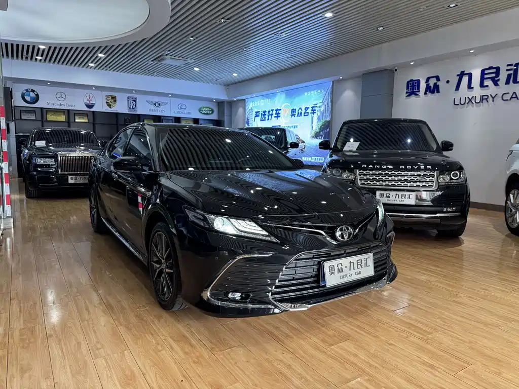 Camry 2.5 G Luxury