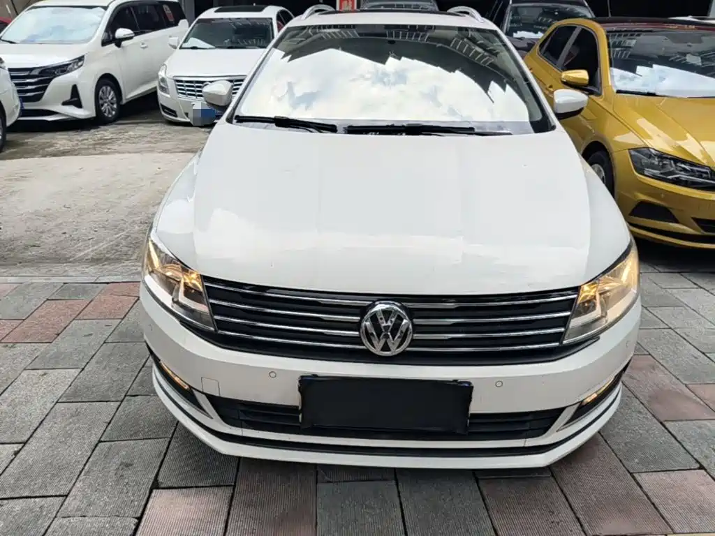 Gran Lavida 230 TSI DSG Comfort