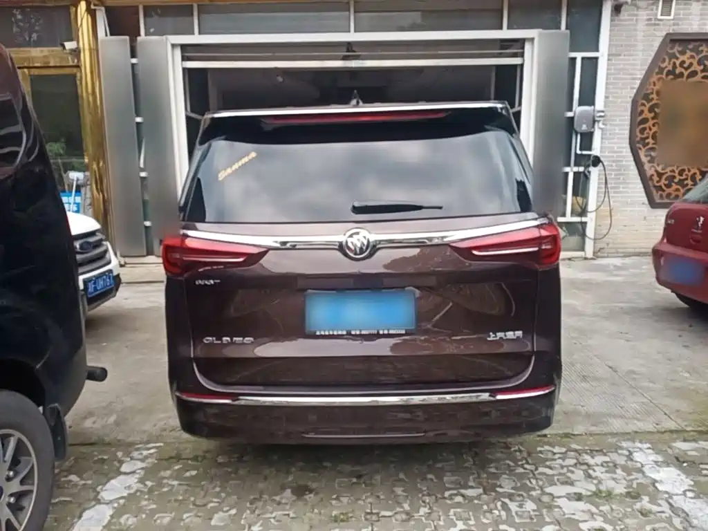 Buick GL8 ES LaCrosse 653 T Luxury