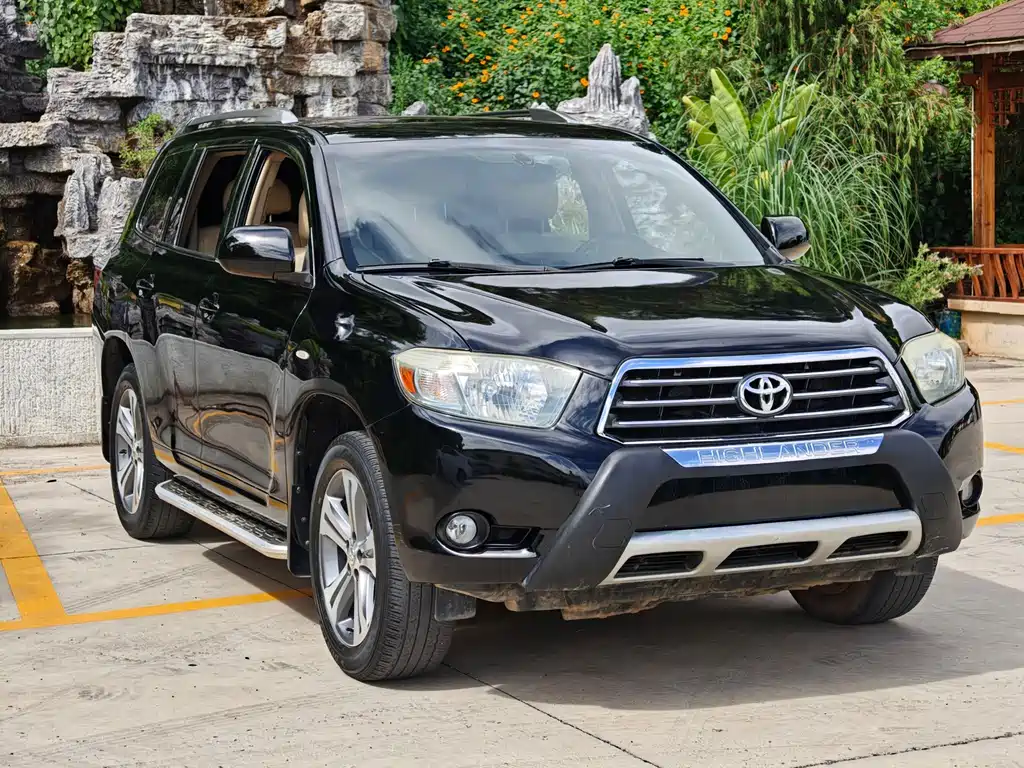 Highlander 2.7 L 2 WD 7-seat Luxury
