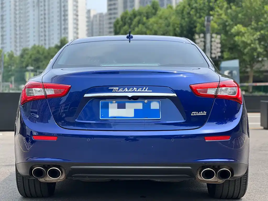 Ghibli 3.0 T Standard