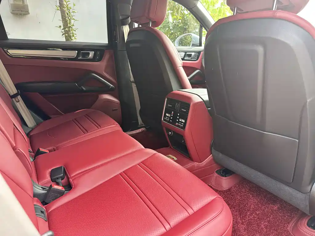 Cayenne NEV Cayenne E-Hybrid 2.0 T Platinum
