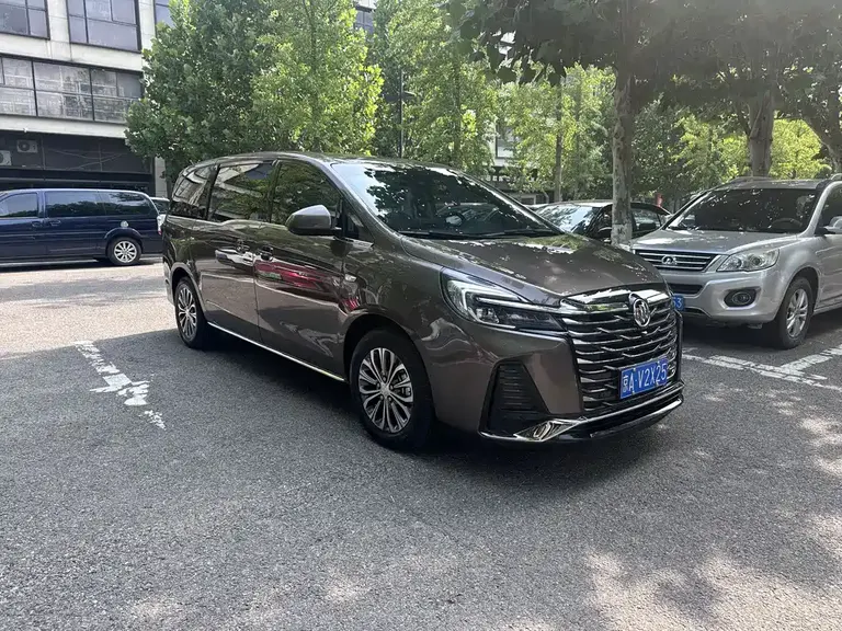 Buick GL8 Land Official Cabin Smart Enjoyment