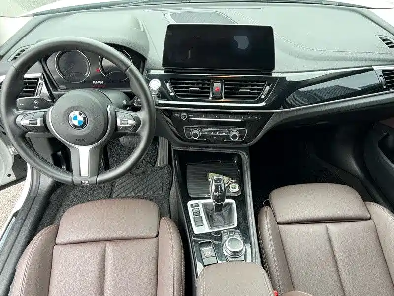 BMW 1 Series Facelift 120 i M Sport Night