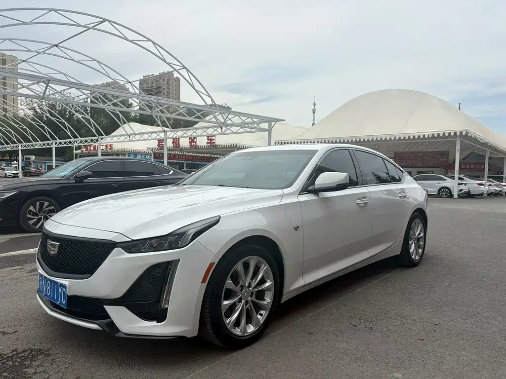 Cadillac CT5 28 T Luxury