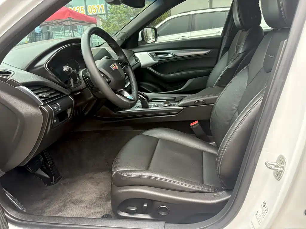 Cadillac CT5 28 T Luxury