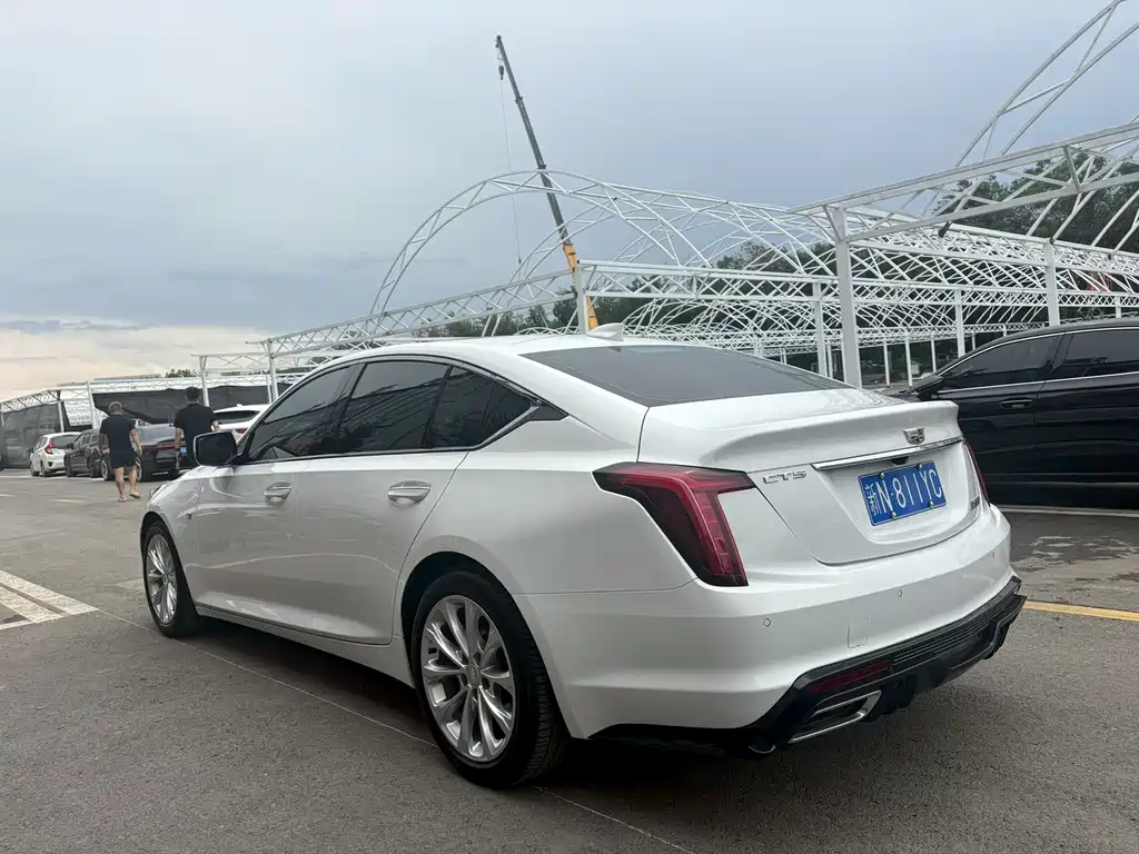 Cadillac CT5 28 T Luxury