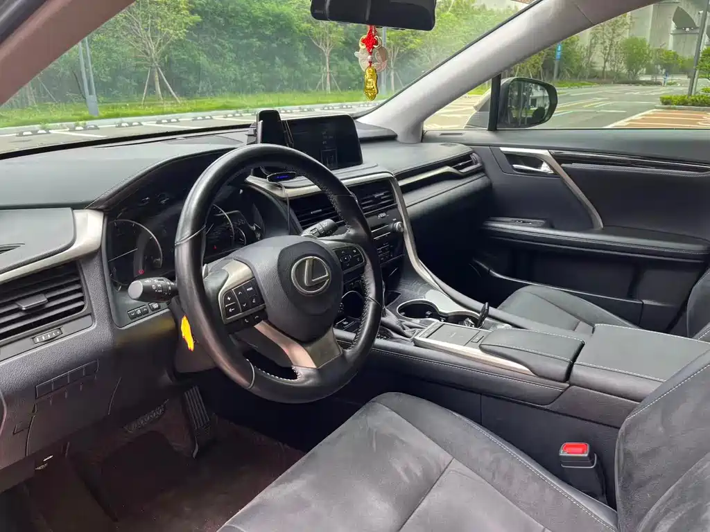 Lexus RX Facelift 300 2 WD Elite
