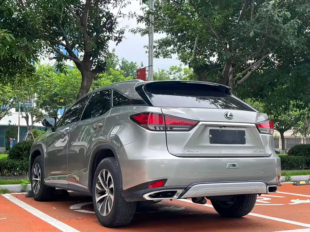 Lexus RX Facelift 300 2 WD Elite