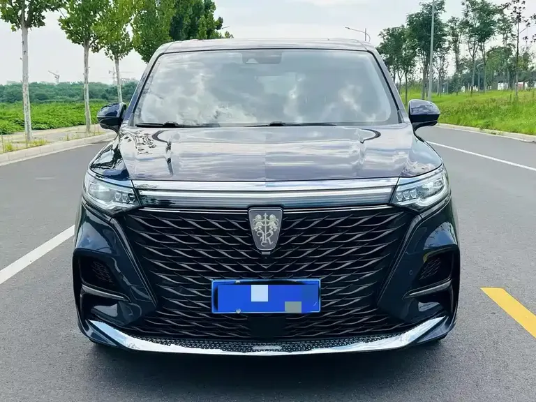 Roewe iMAX8 400 TGI Supreme Series Honored