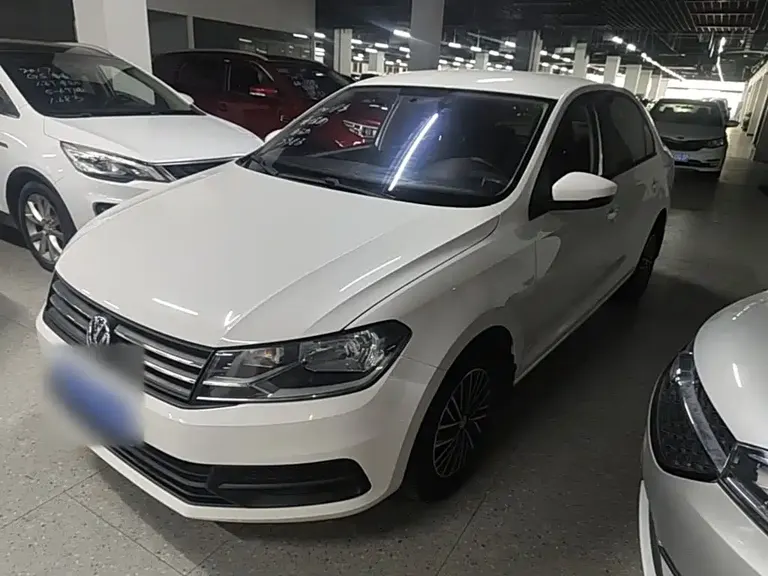 Volkswagen Santana 1.6 L Auto Style