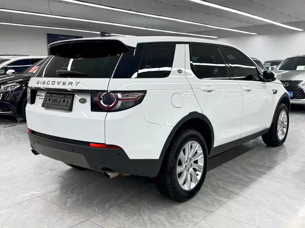 Discovery Sport 2.0 T SE