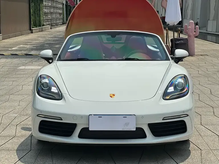 Porsche 718 Boxster 2.0 T
