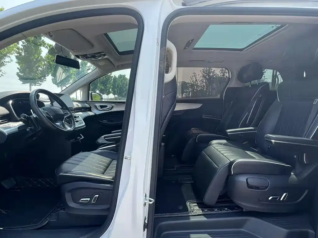 Roewe iMAX8 400 TGI Supreme Series LaCrosse