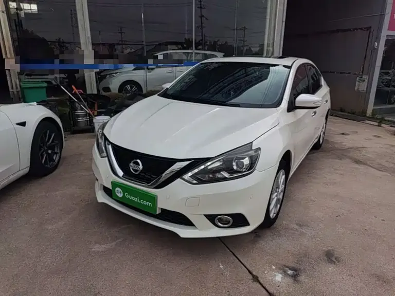 Nissan Sylphy 1.6 XV CVT Premium