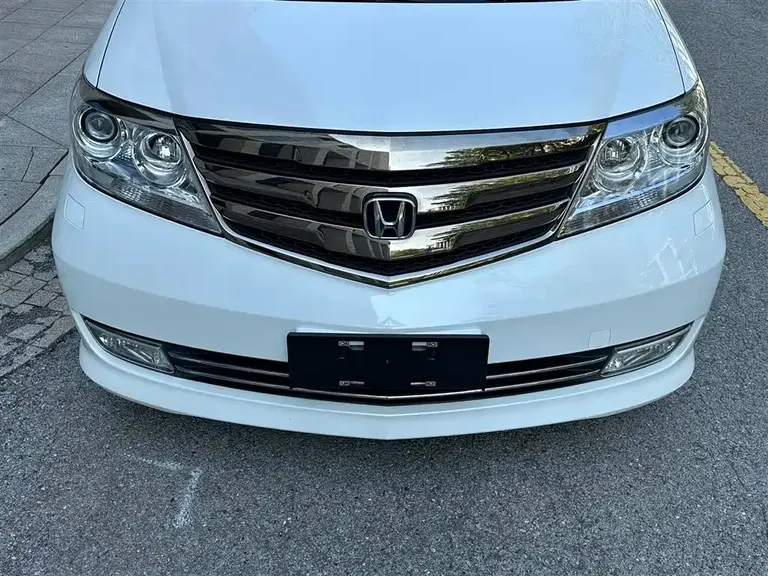 Honda Elysion 2.4 L VTi-S Distinguished