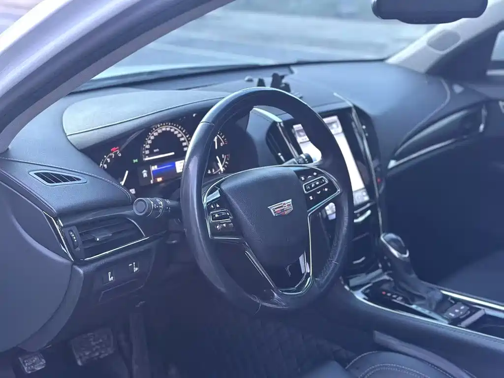 Cadillac ATS-L 28 T Tech