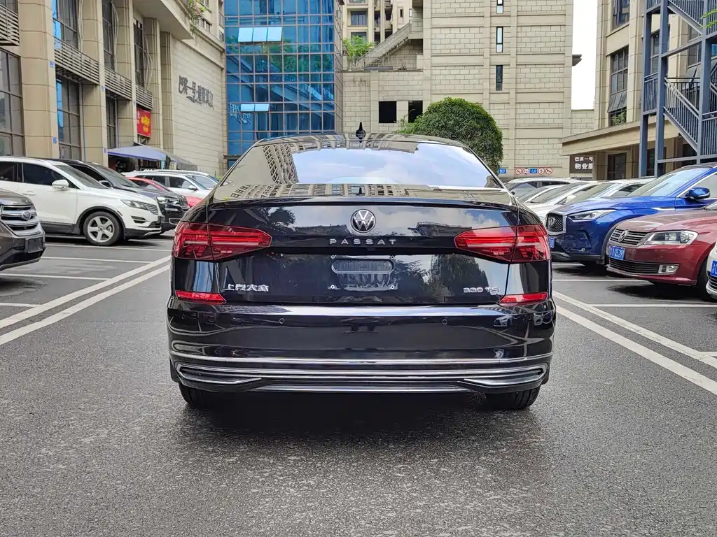 Passat 330 TSI Elite