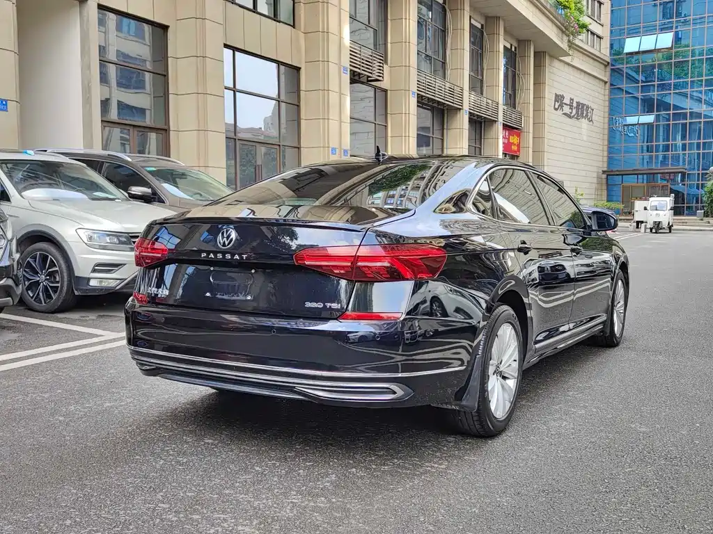 Passat 330 TSI Elite