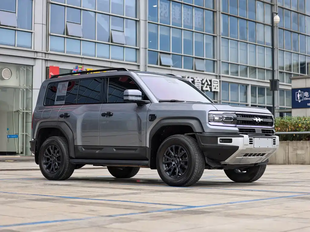 Leopard 5 Explorer