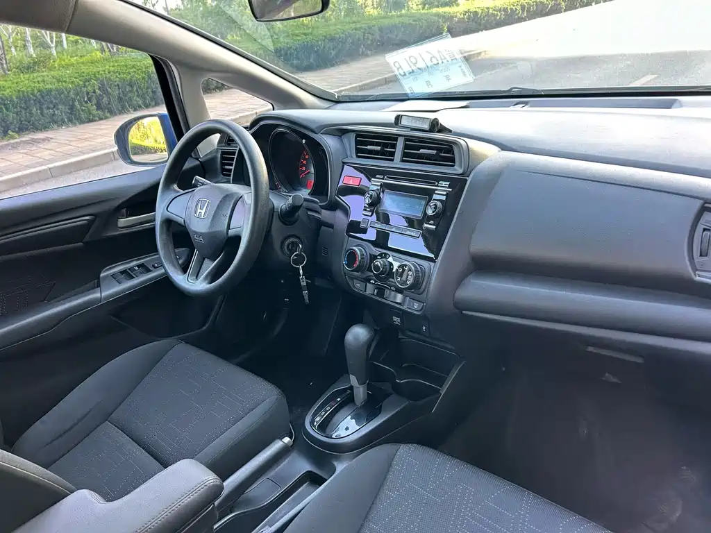 Fit 1.5 L LX CVT Comfort