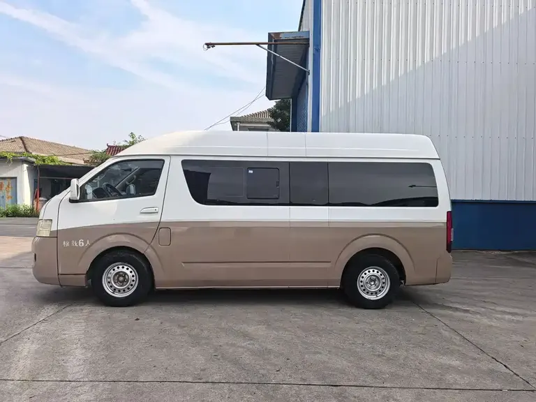 Foton Fengjing G7 2.0 L LWB Commercial Cargo Van High Roof 6-seat4 Q20 M