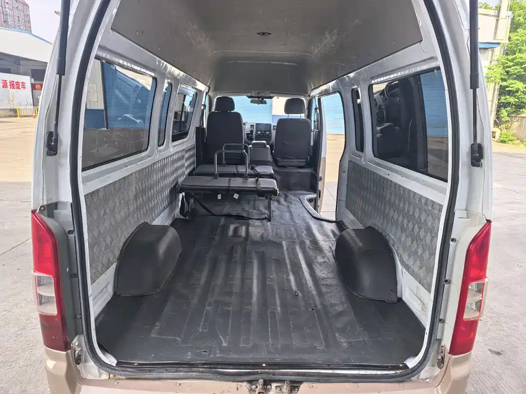 Fengjing G7 2.0 L LWB Commercial Cargo Van High Roof 6-seat4 Q20 M