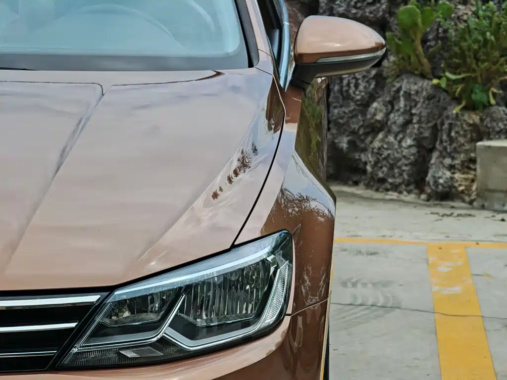 Lamando 280 TSI DSG Comfort