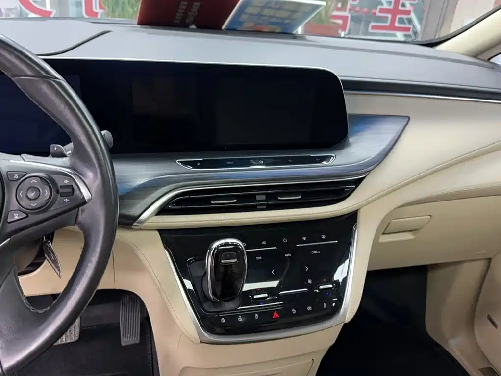Buick GL8 ES LaCrosse 653 T Flagship