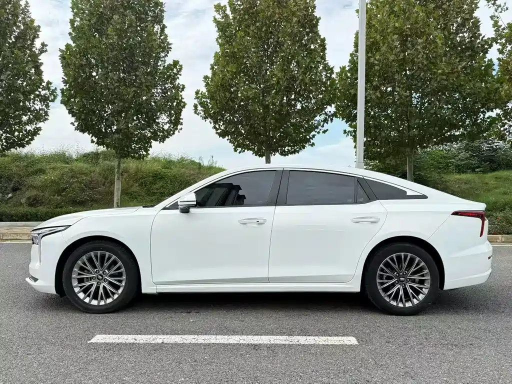 Besturn B70 3 rd Gen 1.5 T Auto Joy 70 Anniversary