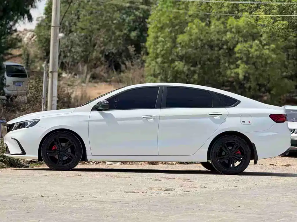 Binrui 1.4 T CVT F- Sport