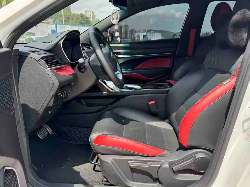 Binrui 1.4 T CVT F- Sport