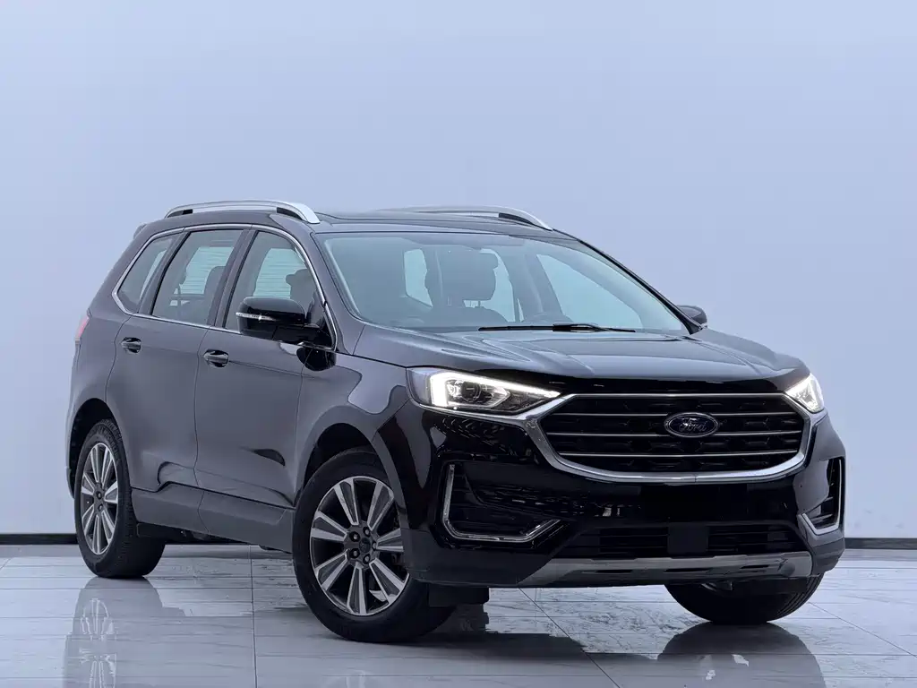 Edge PLUS EcoBoost 245 2 WD Platinum Sharp 5-seat