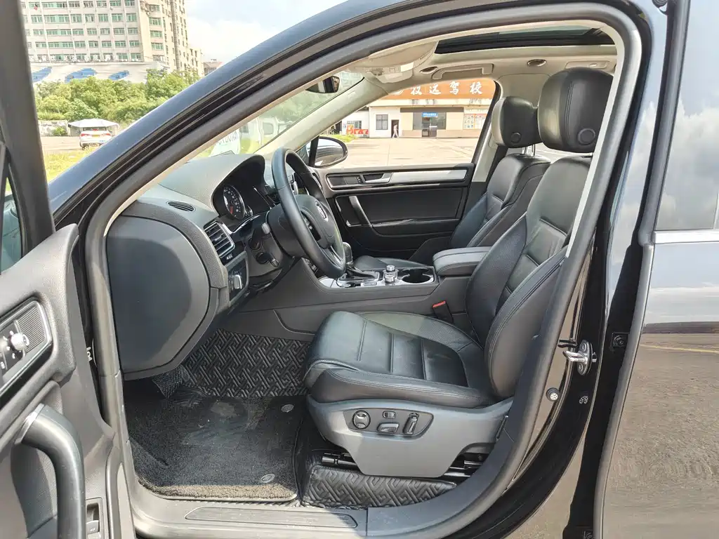 Touareg 3.0 TSI Cross