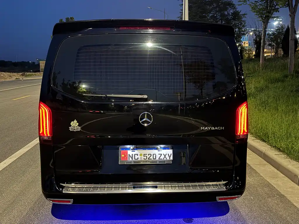 Vito 2.0 T Business 7-seat