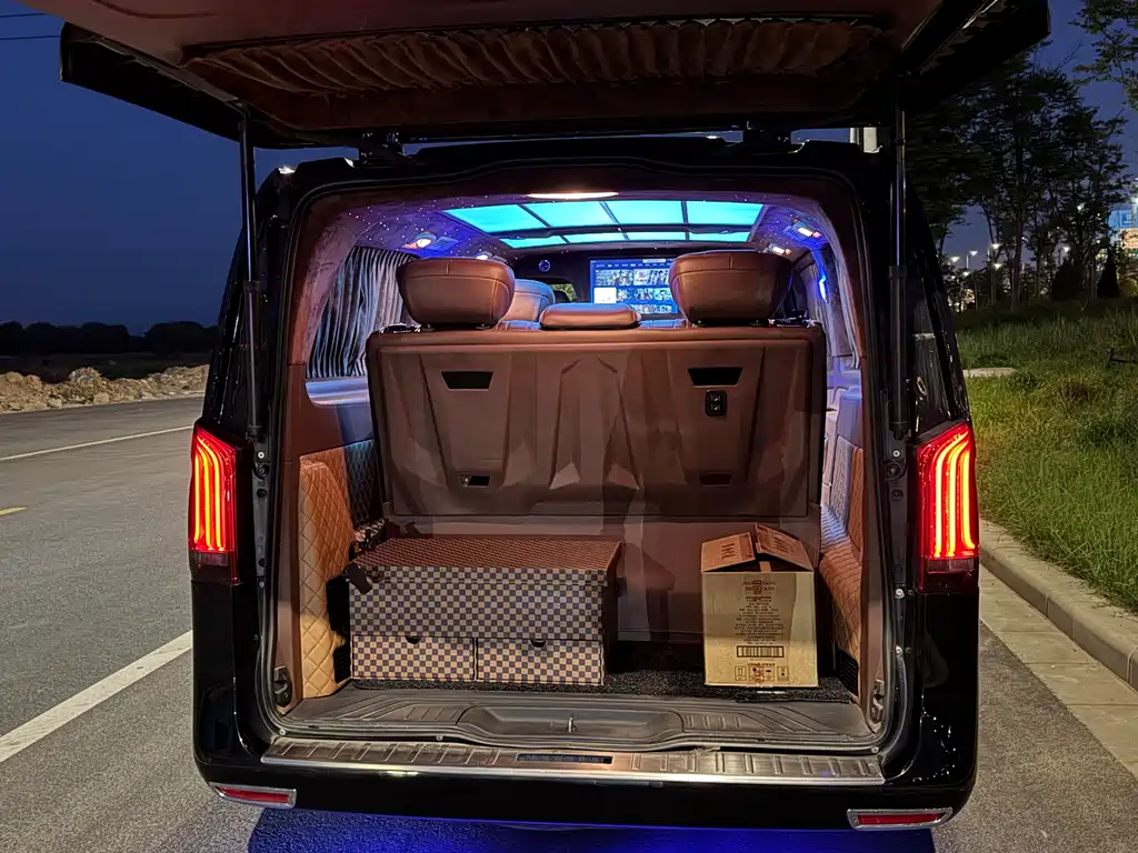 Vito 2.0 T Business 7-seat