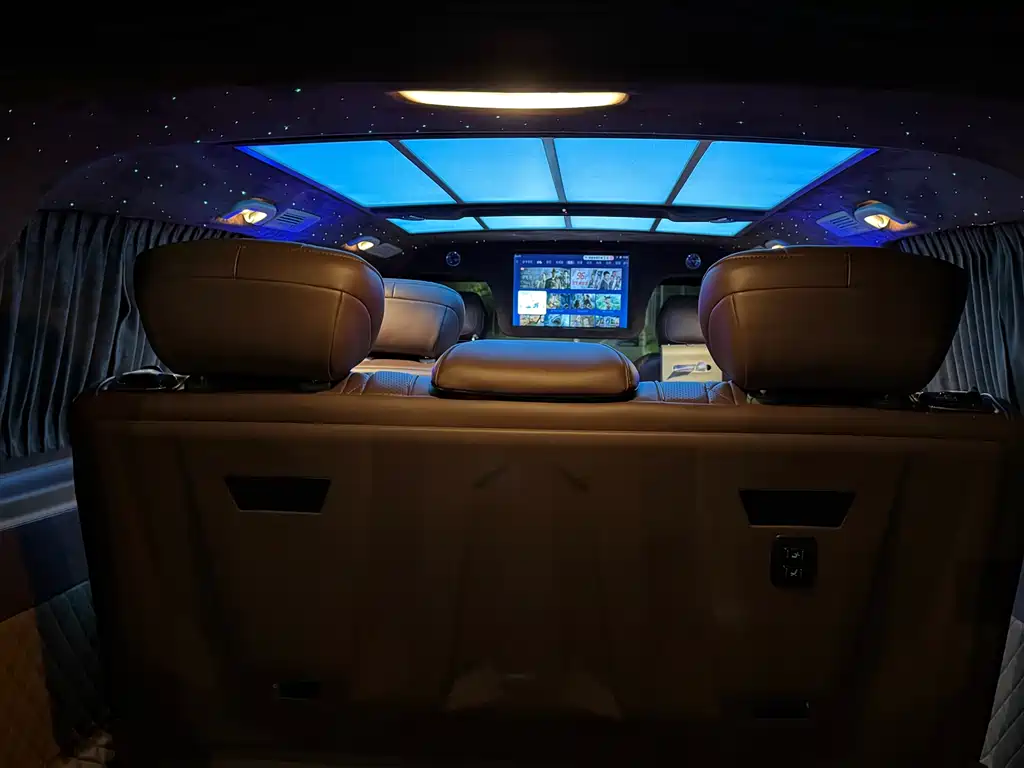 Vito 2.0 T Business 7-seat