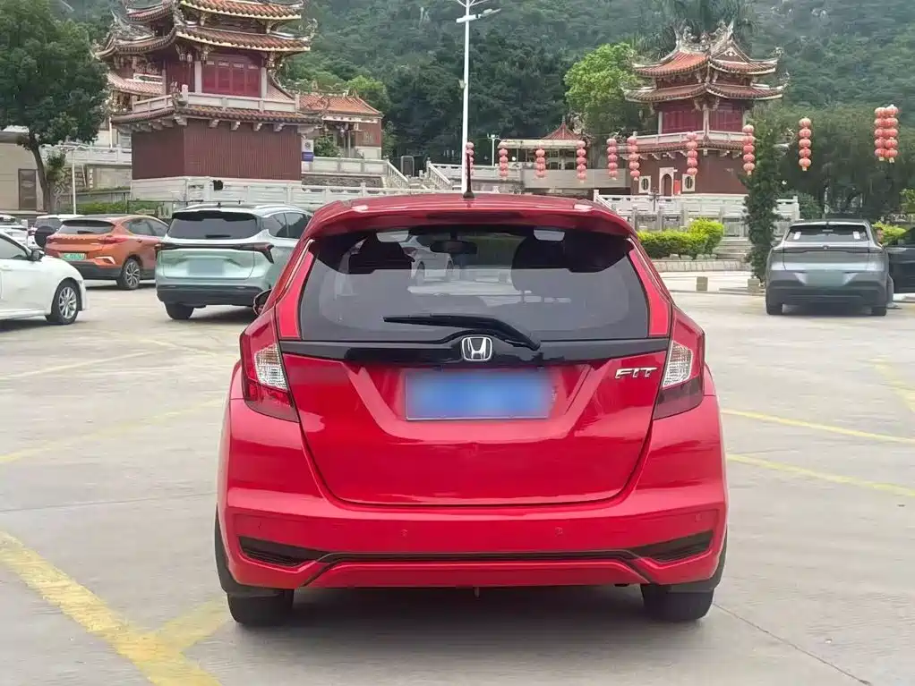 Fit 1.5 L CVT Comfort Sunroof