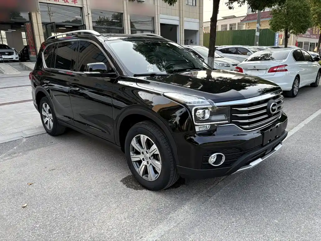 GAC Trumpchi GS7 传祺GS7 2019款 390 T 两驱豪华型