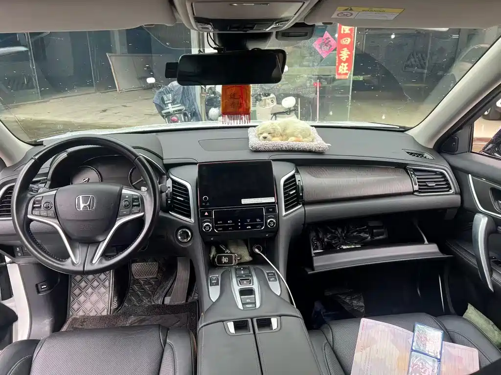 Avancier 370 TURBO 2 WD Luxury
