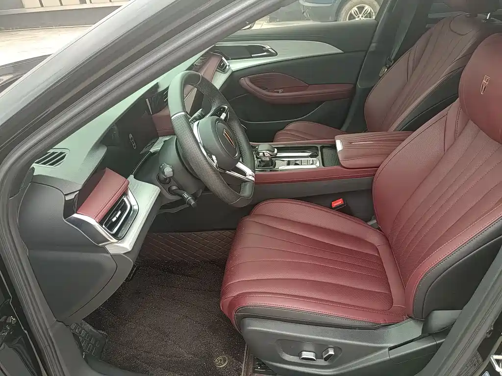 Hongqi H5 2.0 T Auto Shadow