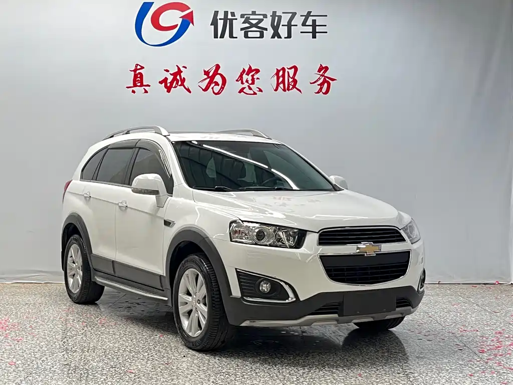 Captiva 2.4 L 4 WD Flagship 7-seat