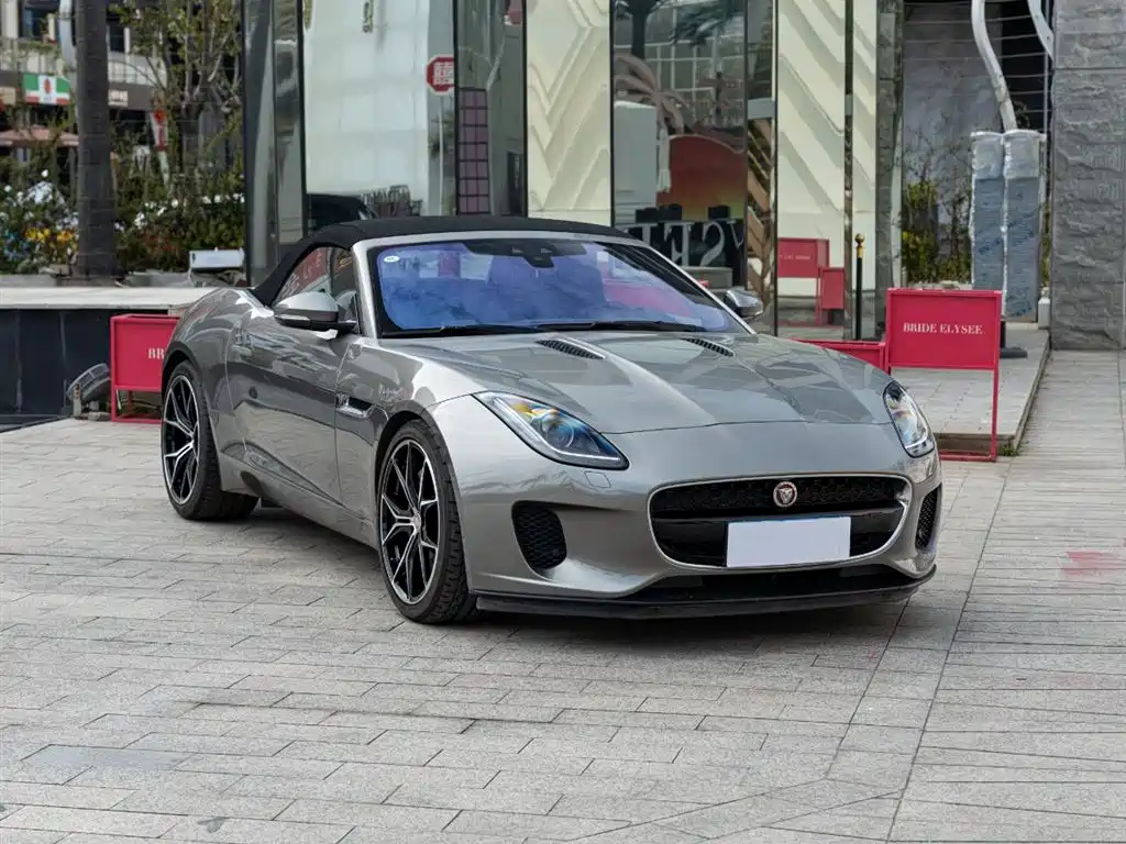 Jaguar F-TYPE 3.0 SC Convertible